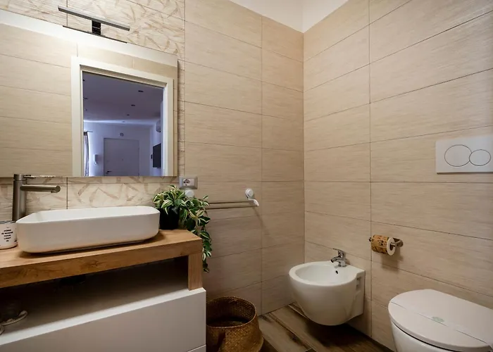 فيلة Dantes باري